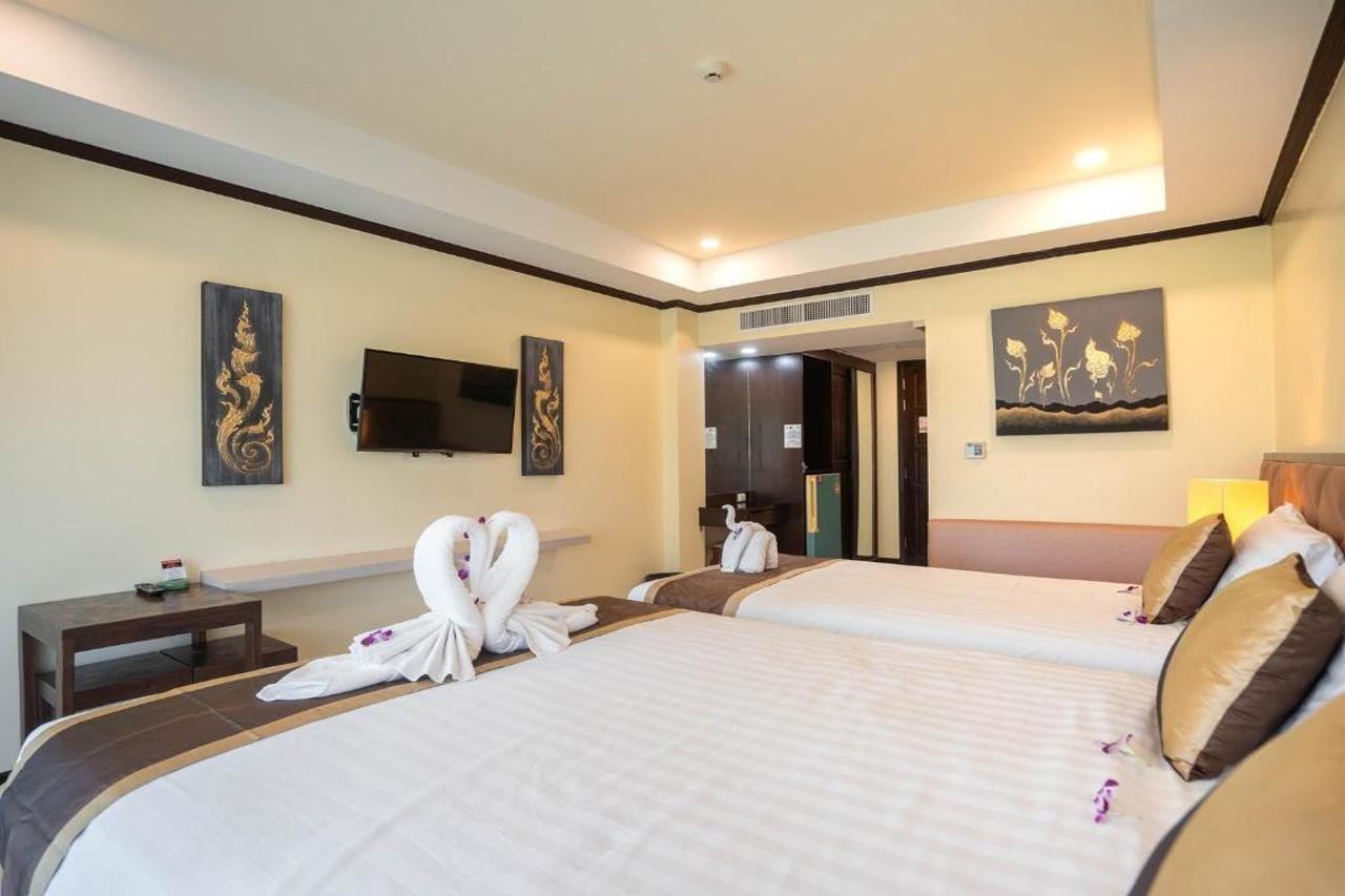 Baan Sailom Hotel Phuket - Sha Extra Plus Karon Exterior photo